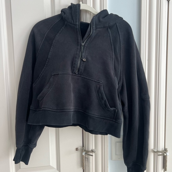 Black Lululemon Scuba quarter zip hoodie size xs/s great condition - Picture 1 of 3